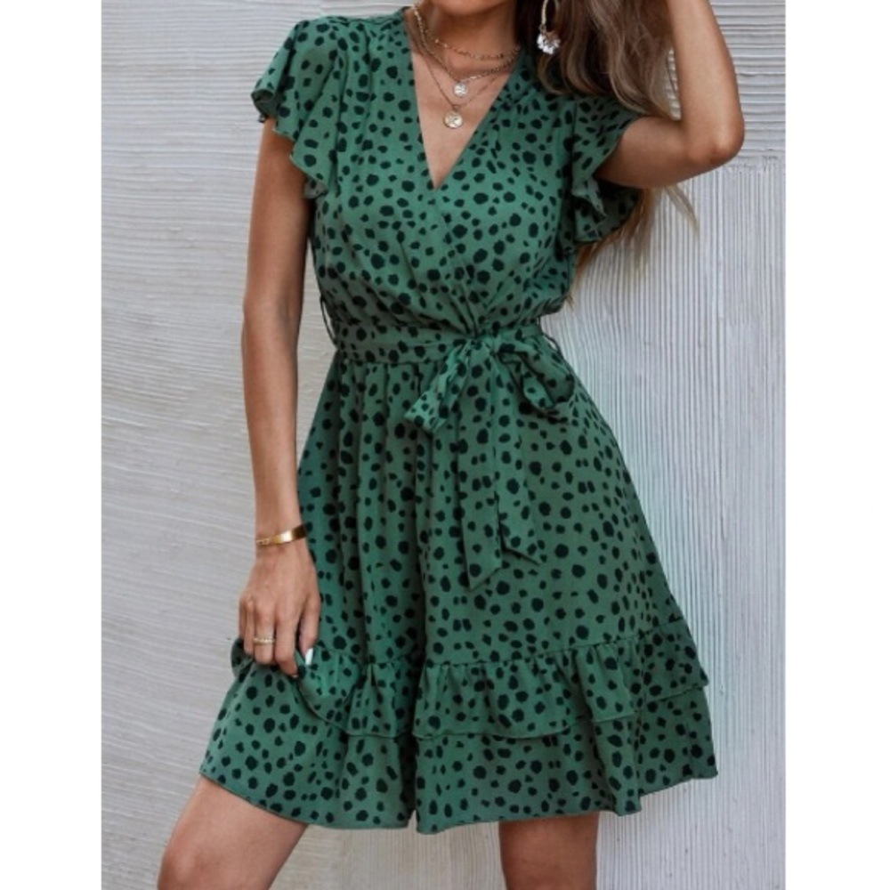 Boho green black dalmatian dot belted ruffle hem dress - Picture 4 of 6